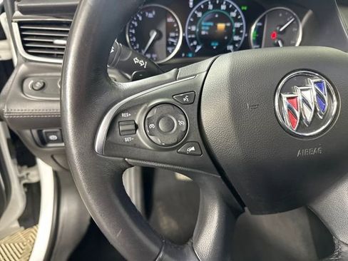 Used 2018 Buick LaCrosse Essence image 15