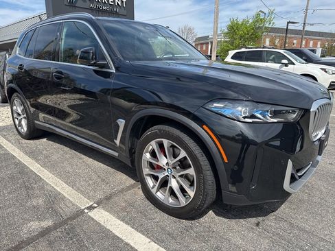 Used 2024 BMW X5 xDrive40i w/ Premium Package image 6