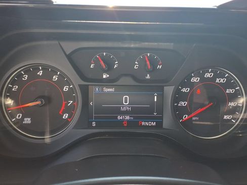 Used 2023 Chevrolet Camaro LT w/ Technology Package RWD image 6