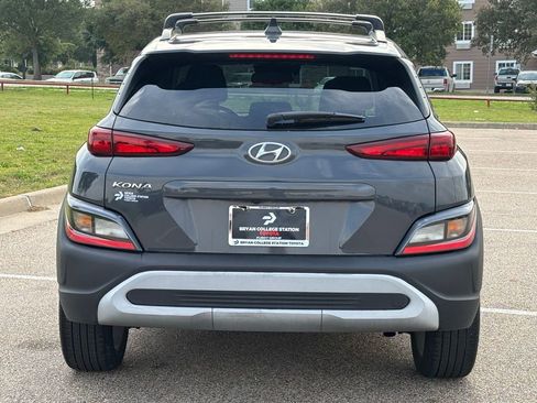 Used 2023 Hyundai Kona SEL FWD image 6