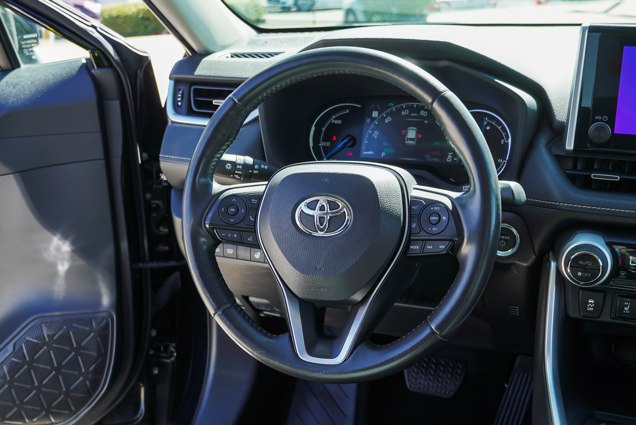 Certified 2024 Toyota RAV4 XLE Premium w/ Weather Package AWD/4WD image 34