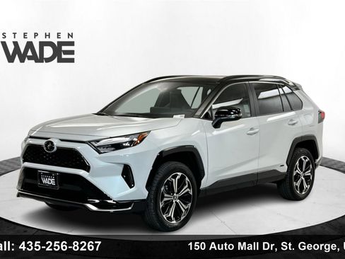 Certified 2025 Toyota RAV4 XSE image 1