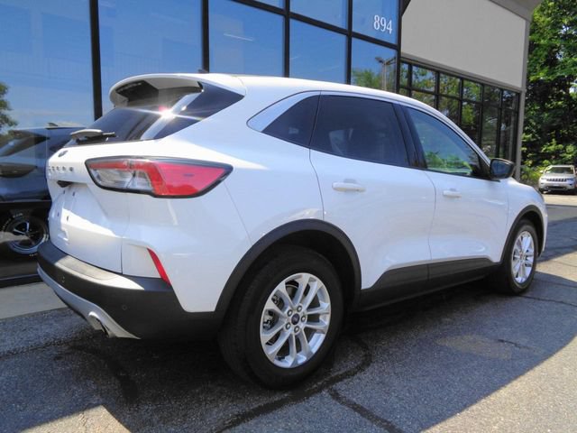 Used 2022 Ford Escape SE FWD image 5