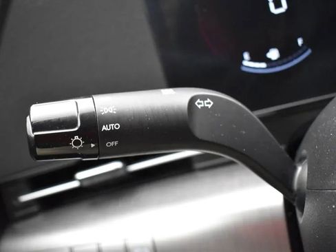 Used 2024 Hyundai Kona SEL image 26