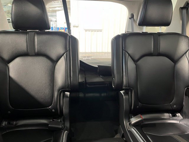 Used 2024 Honda Pilot EX-L image 12