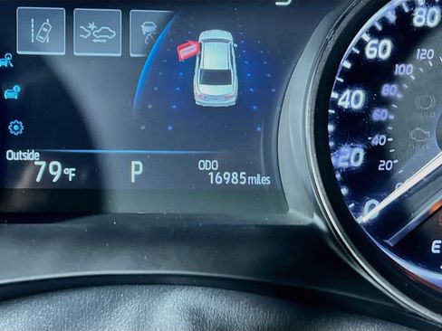 Certified 2024 Toyota Camry SE w/ Convenience Package AWD/4WD image 11
