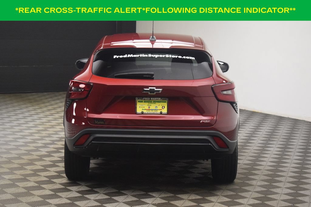 Used 2024 Chevrolet Trax RS w/ Driver Confidence Package FWD image 6