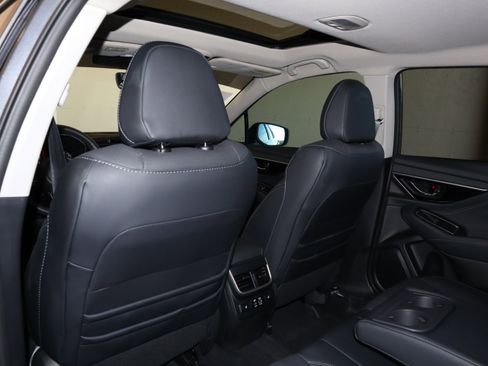 Used 2025 Subaru Outback Limited image 36