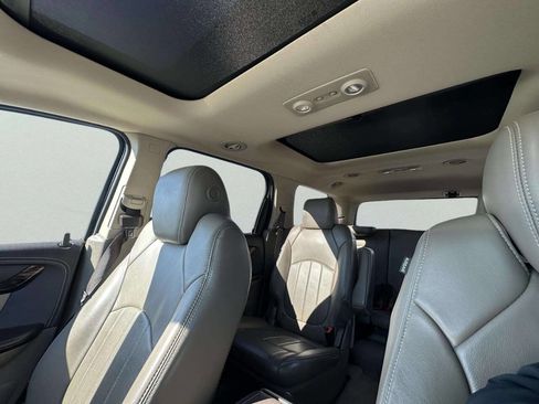 Used 2013 GMC Acadia Denali AWD/4WD image 39