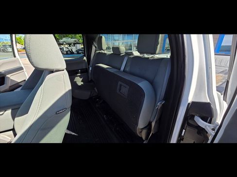 Used 2018 Ford F250 XL w/ Power Equipment Group AWD/4WD image 14