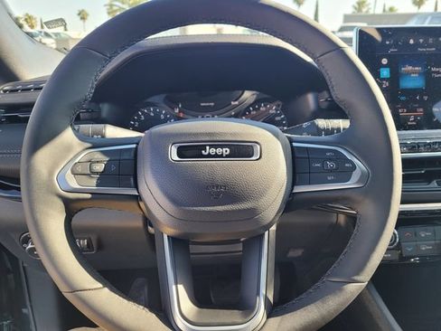 New 2026 Jeep Compass Latitude AWD/4WD image 12