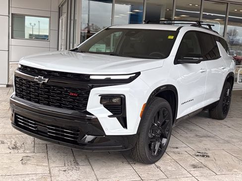 New 2026 Chevrolet Traverse RS FWD image 12