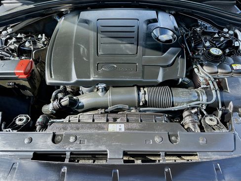 Used 2024 Land Rover Range Rover Velar Dynamic SE image 34