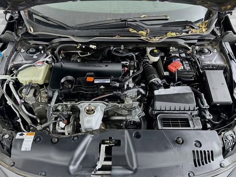 Used 2020 Honda Civic Sport image 28