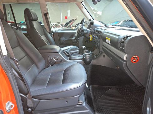 Used 2004 Land Rover Discovery S image 69