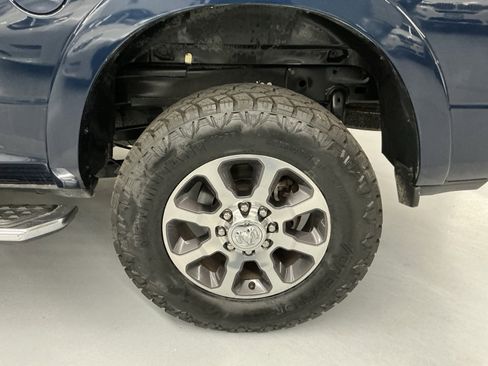 Used 2020 RAM 2500 Limited w/ Cold Weather Group image 30
