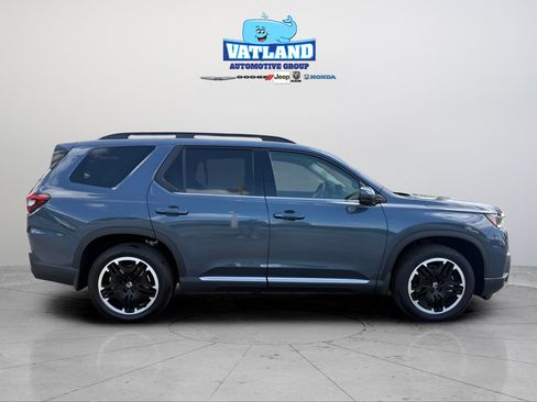 New 2026 Honda Pilot Touring image 6