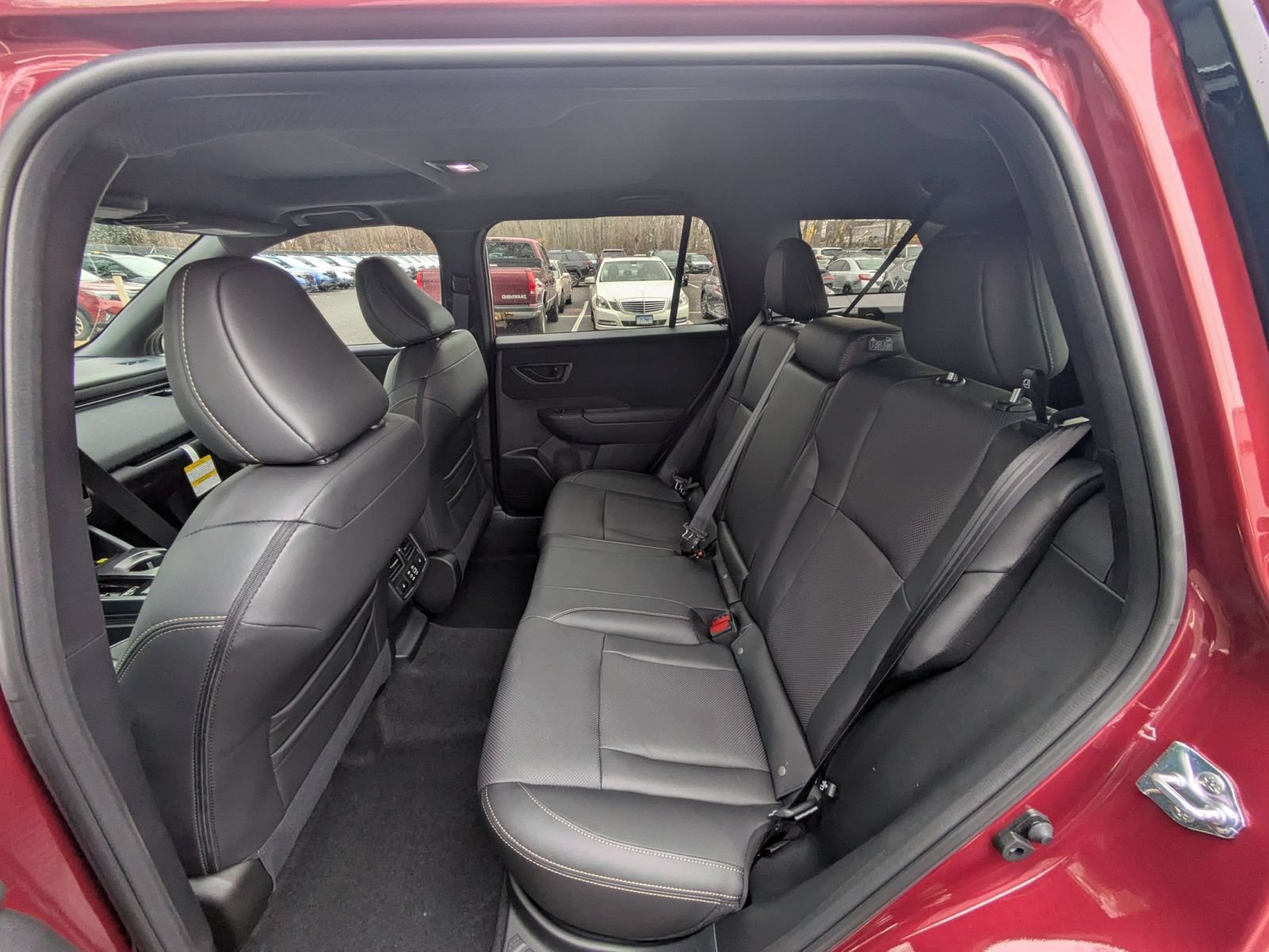 New 2026 Subaru Outback Limited AWD/4WD image 9