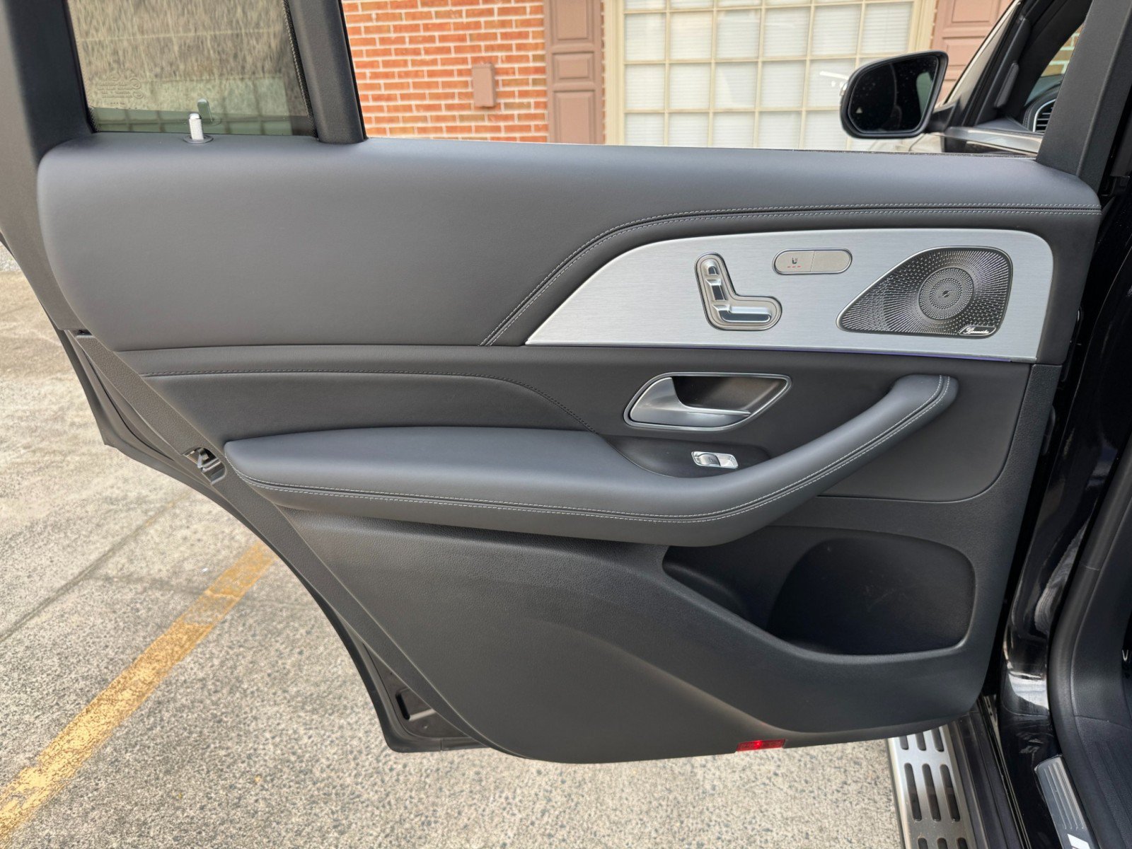 Used 2025 Mercedes-Benz GLS 63 AMG 4MATIC image 61