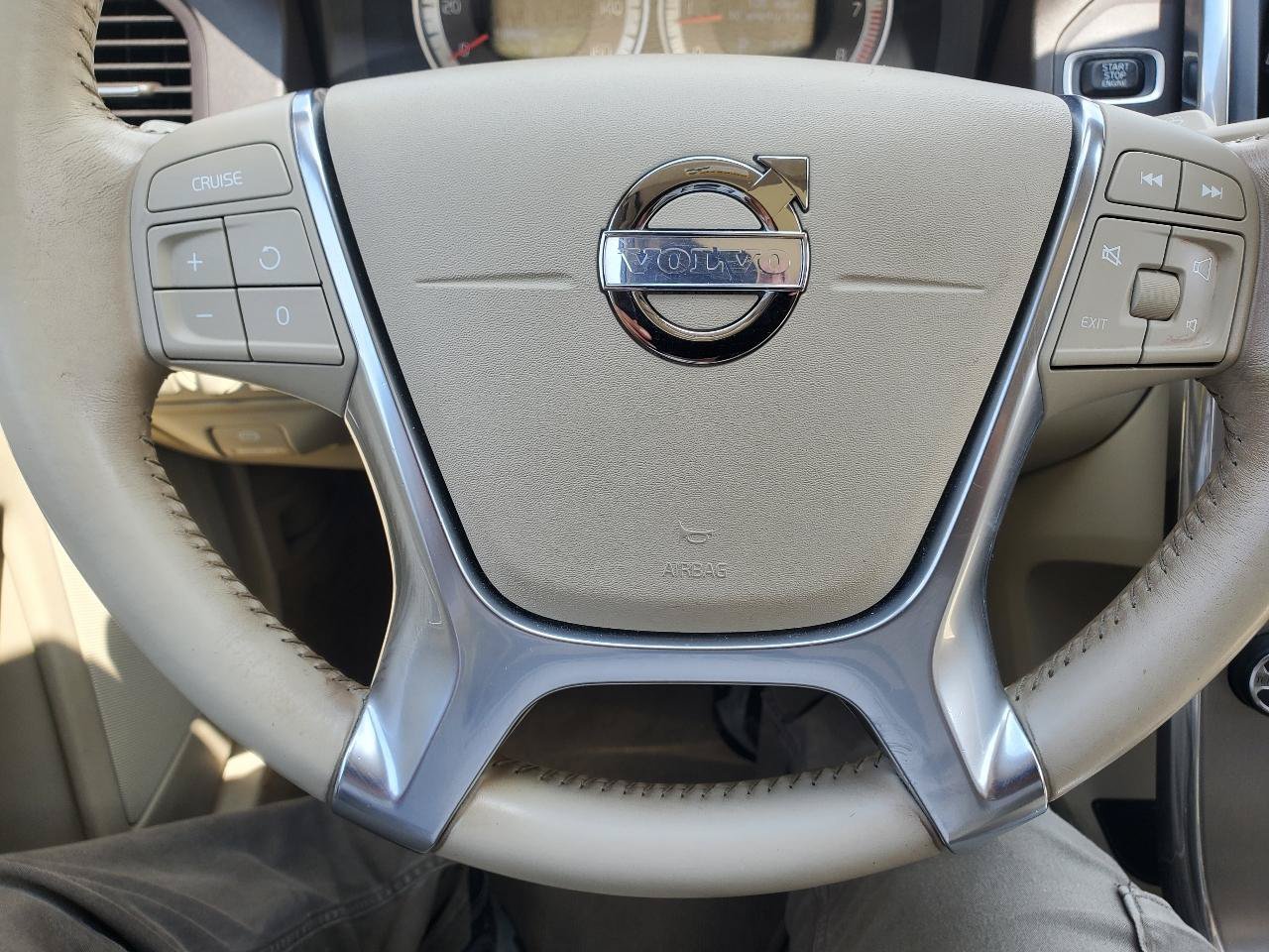 Used 2013 Volvo XC60 3.2 FWD image 20
