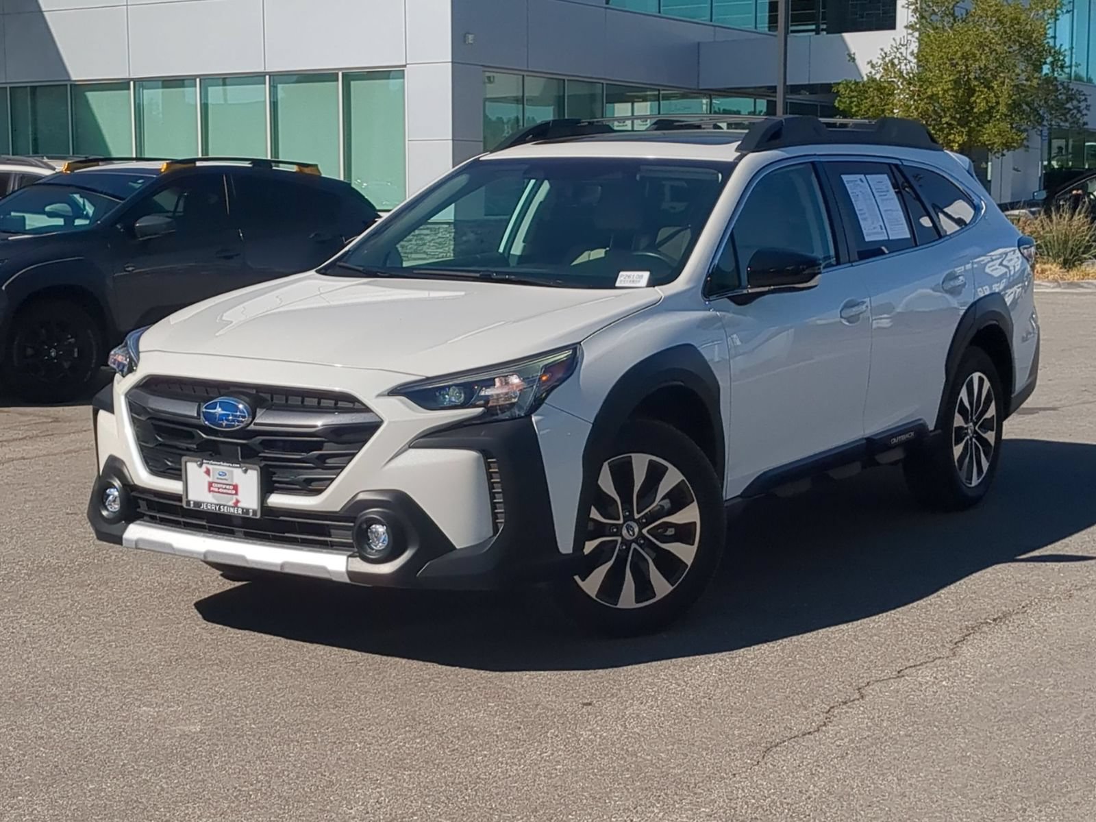 Certified 2025 Subaru Outback Limited AWD/4WD image 1