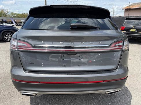 Used 2023 Lincoln Nautilus AWD image 4