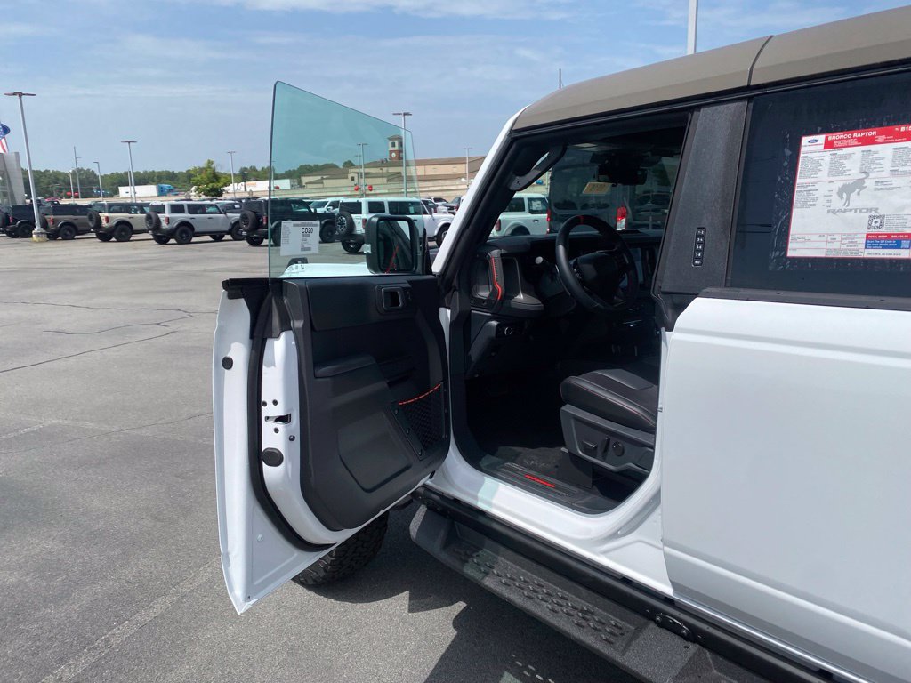 New 2026 Ford Bronco Raptor AWD/4WD image 10