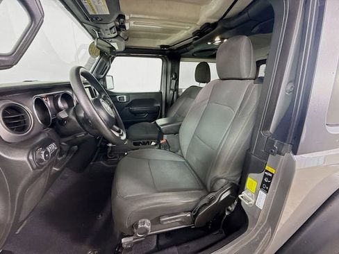 Used 2022 Jeep Wrangler Sport AWD/4WD image 17