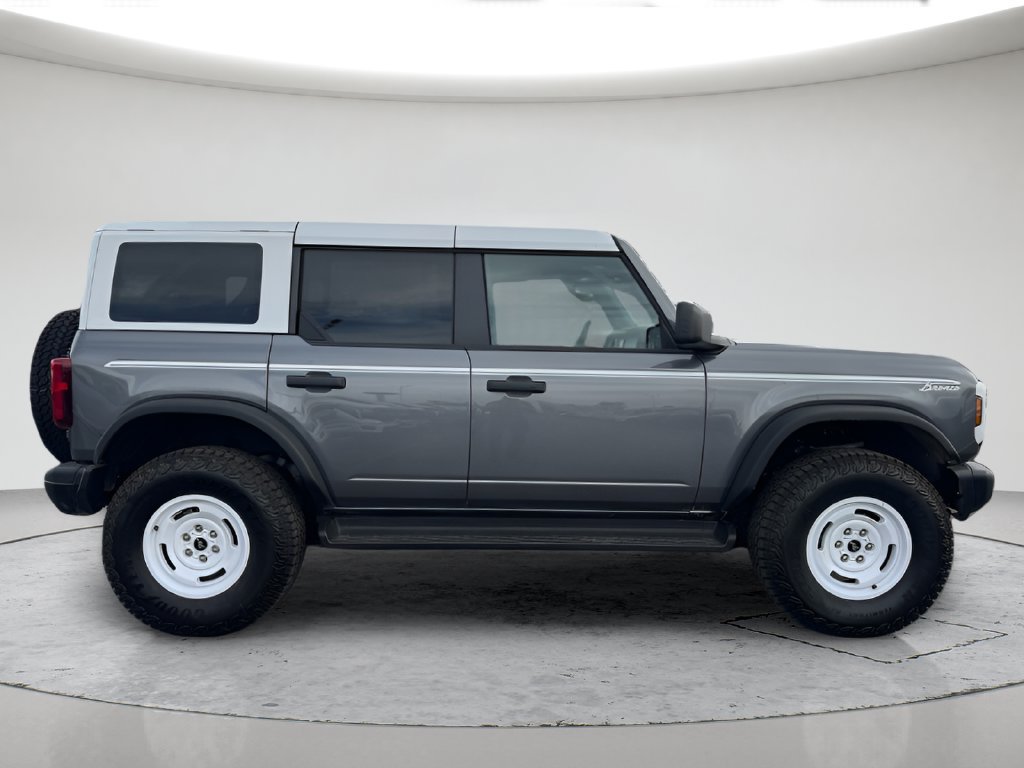 New 2026 Ford Bronco Heritage Edition AWD/4WD image 3