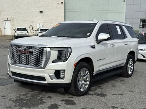 Certified 2022 GMC Yukon Denali image 5