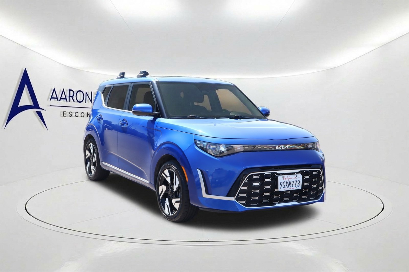 Used 2023 Kia Soul GT-Line FWD image 3