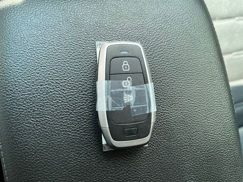 Used 2023 Honda CR-V EX-L image 39