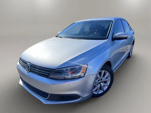 Used 2014 Volkswagen Jetta SE FWD image 1