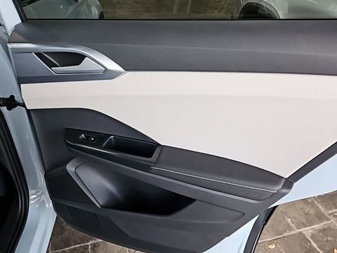 New 2026 Volkswagen Taos SE AWD/4WD image 15