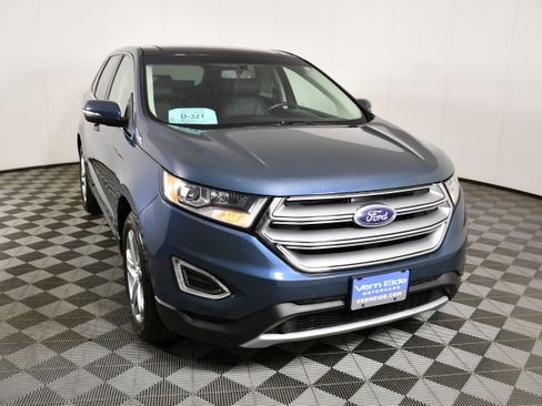 Used 2016 Ford Edge Titanium w/ Equipment Group 301A image 3