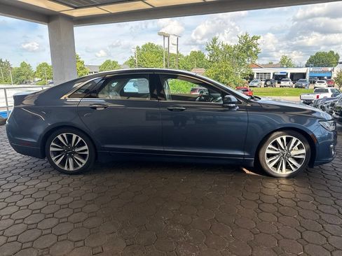 Used 2018 Lincoln MKZ Reserve w/ Technology Package AWD/4WD image 4