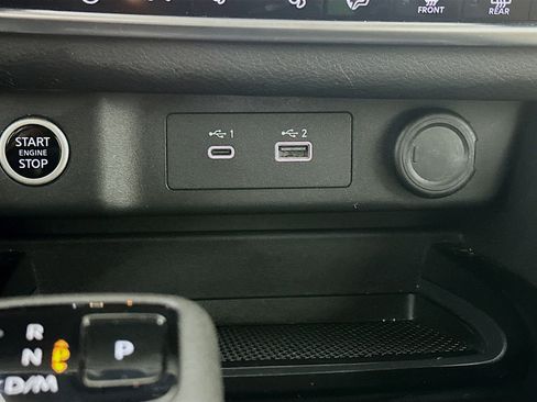 Used 2023 Nissan Rogue SV w/ SV Premium B Package image 25