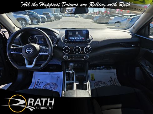Used 2024 Nissan Sentra SV image 10