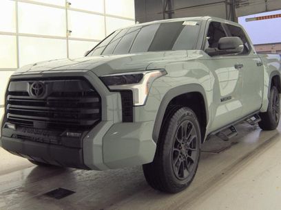 Used 2025 Toyota Tundra SR5 w/ SR5 Convenience Package
