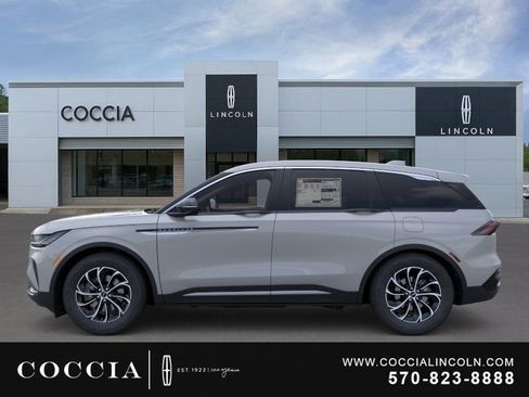 New 2026 Lincoln Nautilus Premier AWD/4WD image 3