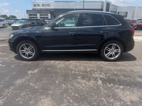 Used 2017 Audi Q5 2.0T Premium Plus w/ Technology Package AWD/4WD image 1