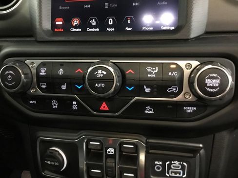 Used 2023 Jeep Wrangler Unlimited Sport w/ Uconnect 4C Nav & Sound Group AWD/4WD image 26