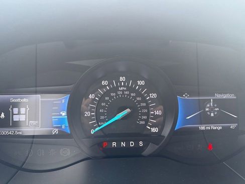 Used 2022 Ford Edge Titanium w/ Equipment Group 301A image 10