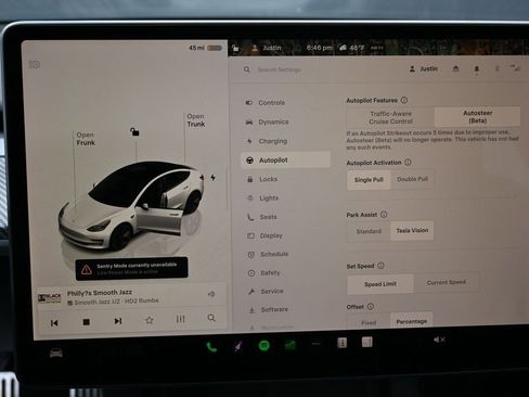 Used 2022 Tesla Model 3 Standard Range image 28
