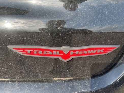 Used 2024 Jeep Compass Trailhawk w/ Trailhawk Elite Group AWD/4WD image 24