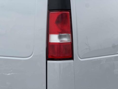 Used 2024 Chevrolet Express 2500 w/ Driver Convenience Package RWD image 28