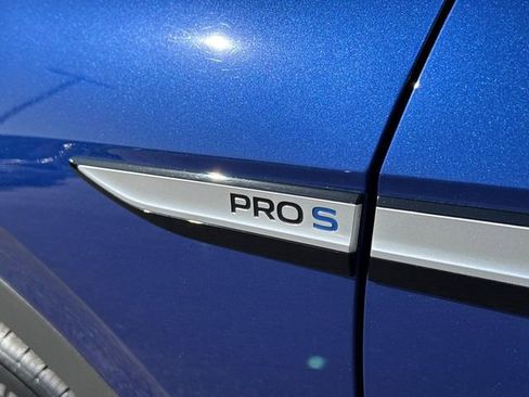 Certified 2022 Volkswagen ID.4 Pro S w/ Gradient Package image 13