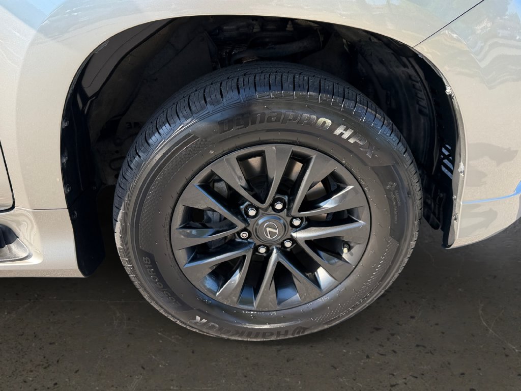 Certified 2023 Lexus GX 460 Premium w/ Premium Package AWD/4WD image 28
