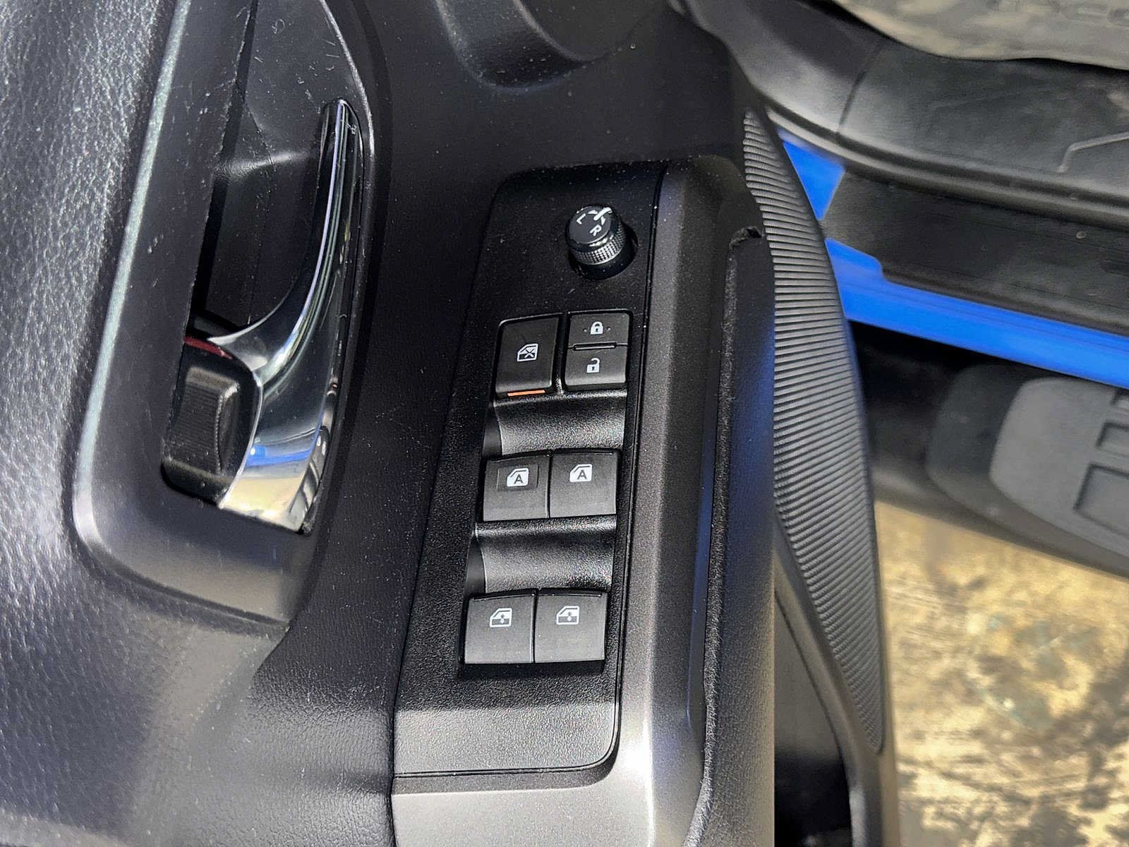 Used 2021 Toyota Tacoma TRD Sport AWD/4WD image 22