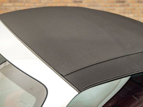 Used 2012 Mercedes-Benz SLS AMG Roadster image 17